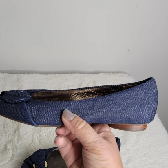 Clarks Artisan Blue Flat Shoes Women's Size 8.5 - Picture 4 of 9